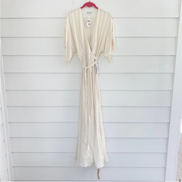 NWT Reformation Winslow Dress Ivory Medium - Picture 6 of 10